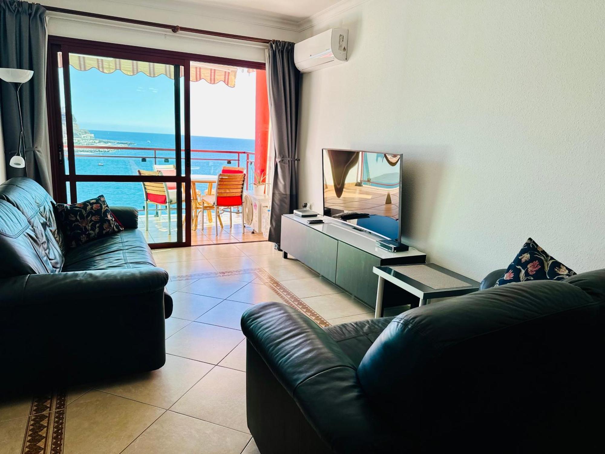 Su Eminencia - Sea View Apartment With Modern Comforts Playa Del Cura  Esterno foto