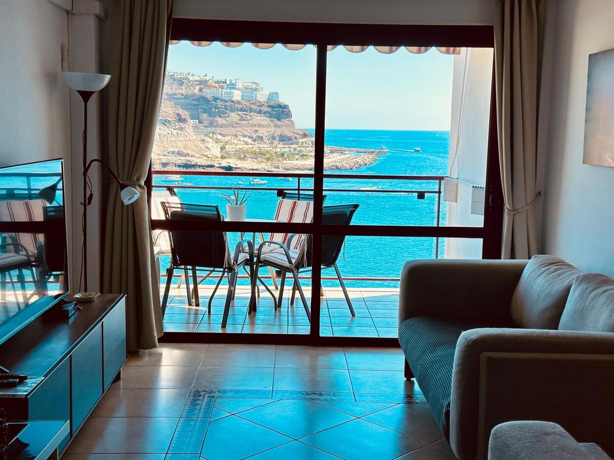 Su Eminencia - Sea View Apartment With Modern Comforts Playa Del Cura  Esterno foto