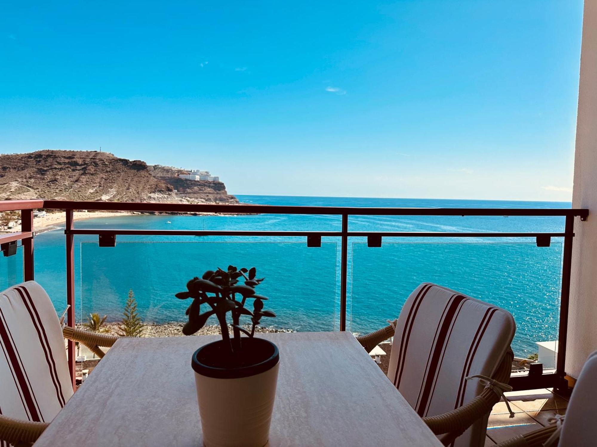 Su Eminencia - Sea View Apartment With Modern Comforts Playa Del Cura  Esterno foto