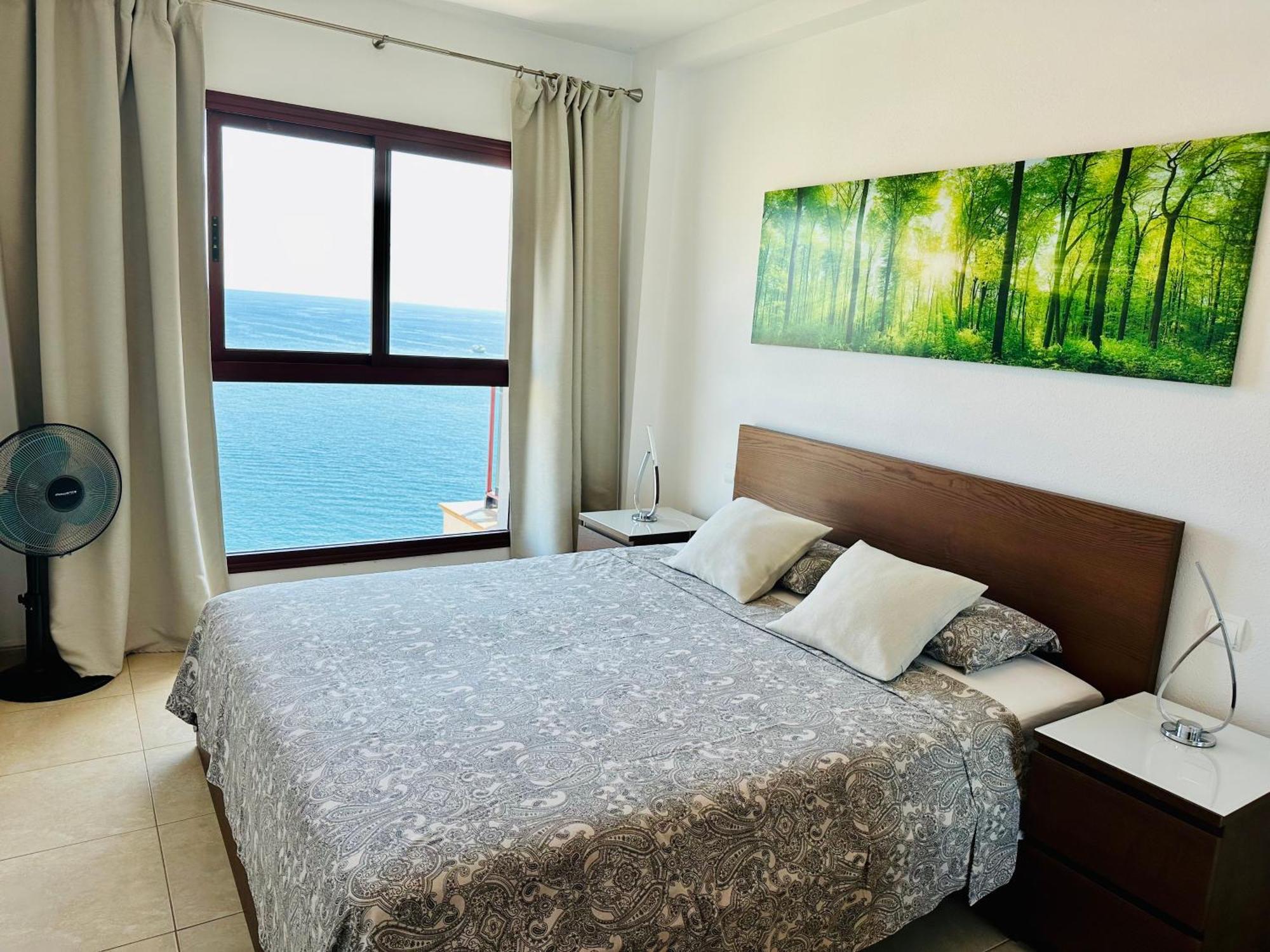Su Eminencia - Sea View Apartment With Modern Comforts Playa Del Cura  Esterno foto