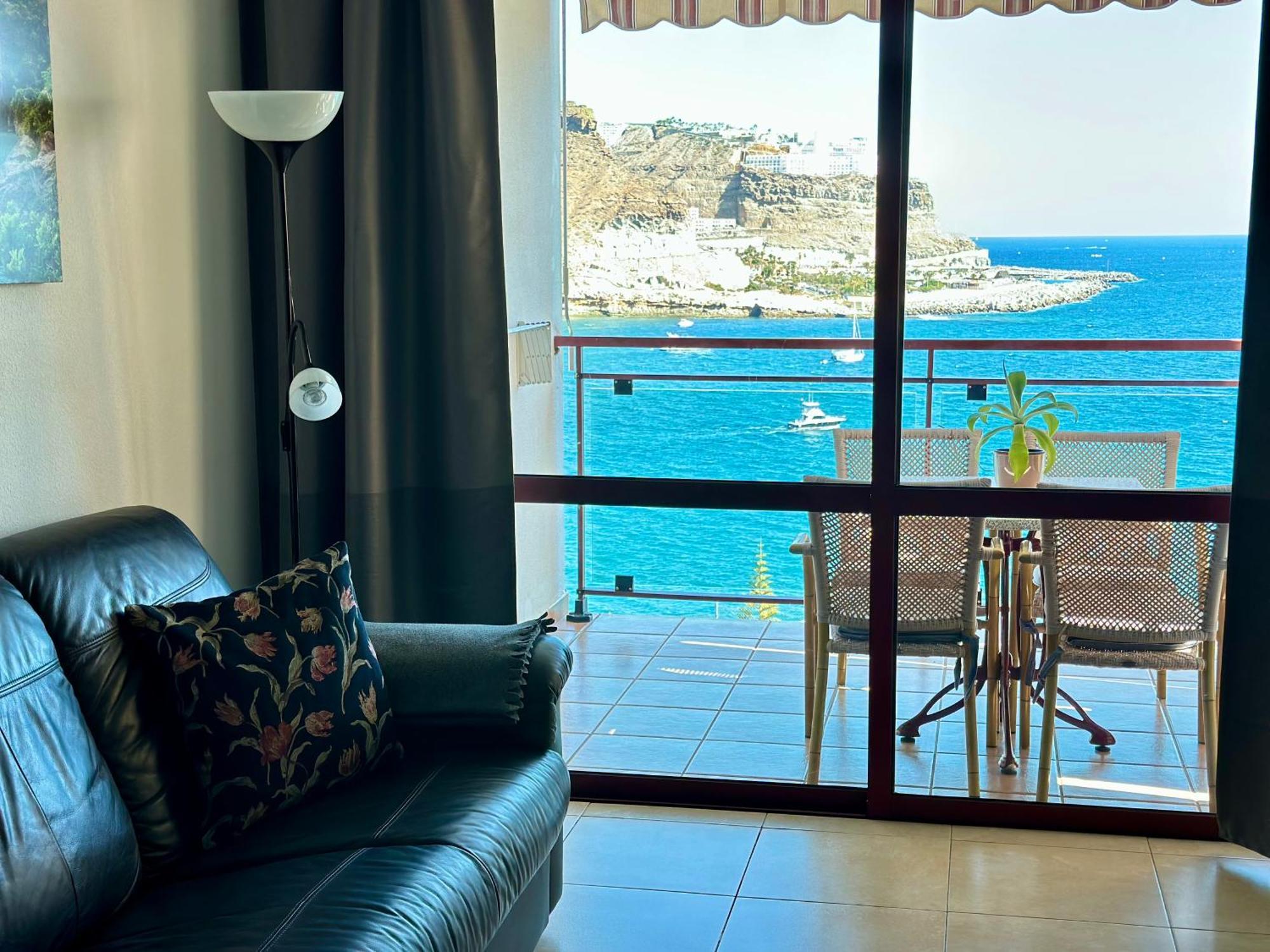 Su Eminencia - Sea View Apartment With Modern Comforts Playa Del Cura  Esterno foto