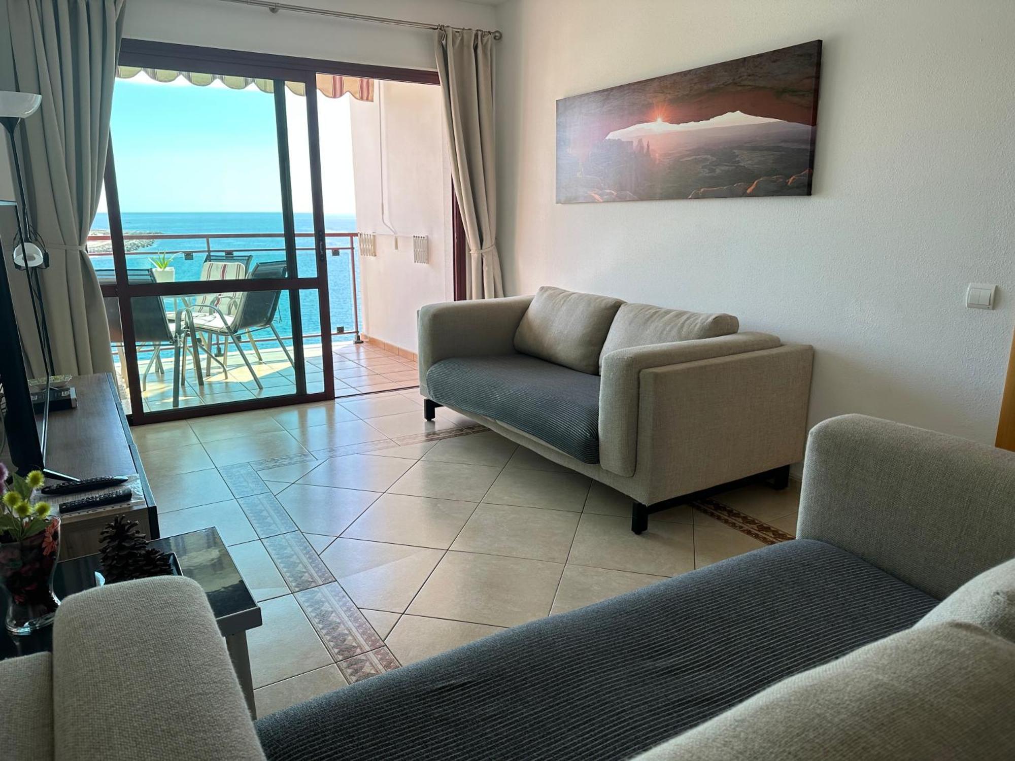 Su Eminencia - Sea View Apartment With Modern Comforts Playa Del Cura  Esterno foto
